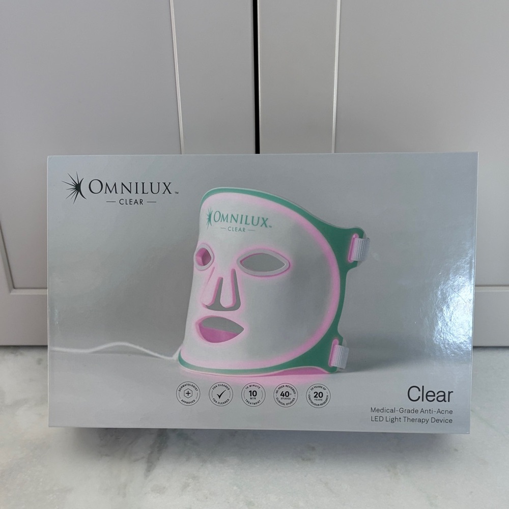 Omnilux Clear LED Light Therapy Mask - White and Pink